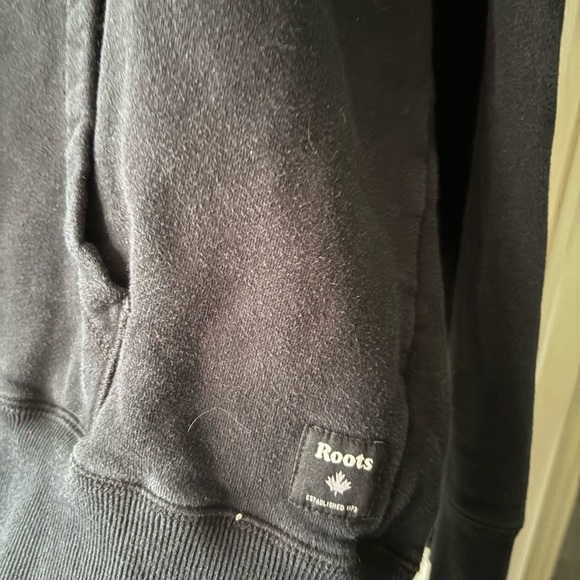 Roots Charcoal Sweatshirt - Picture 2 of 4